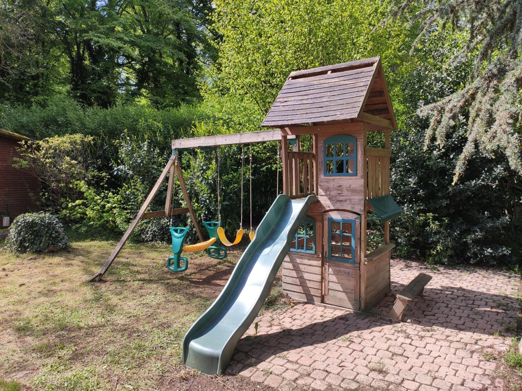 Maison Avec Jardin - 10 Pers - Proche Paris & Golf - Ideal Pro & Familles Lesigny (Seine-et-Marne)